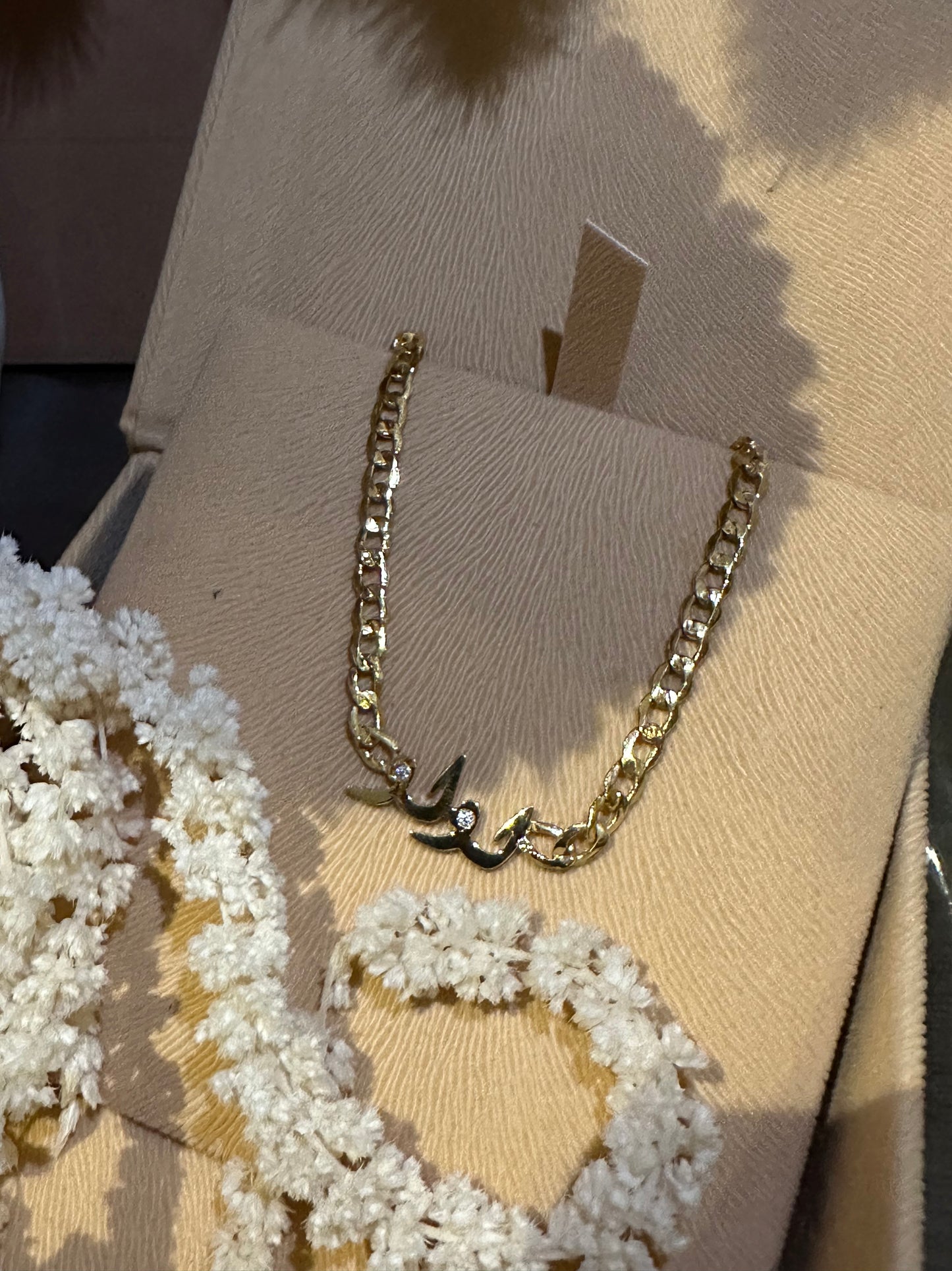 Personalized name on thick chain